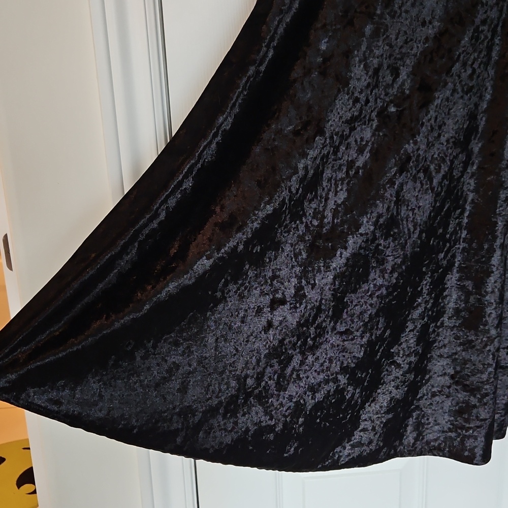 Grave Girls black Velvet skirt - Picture 4 of 5